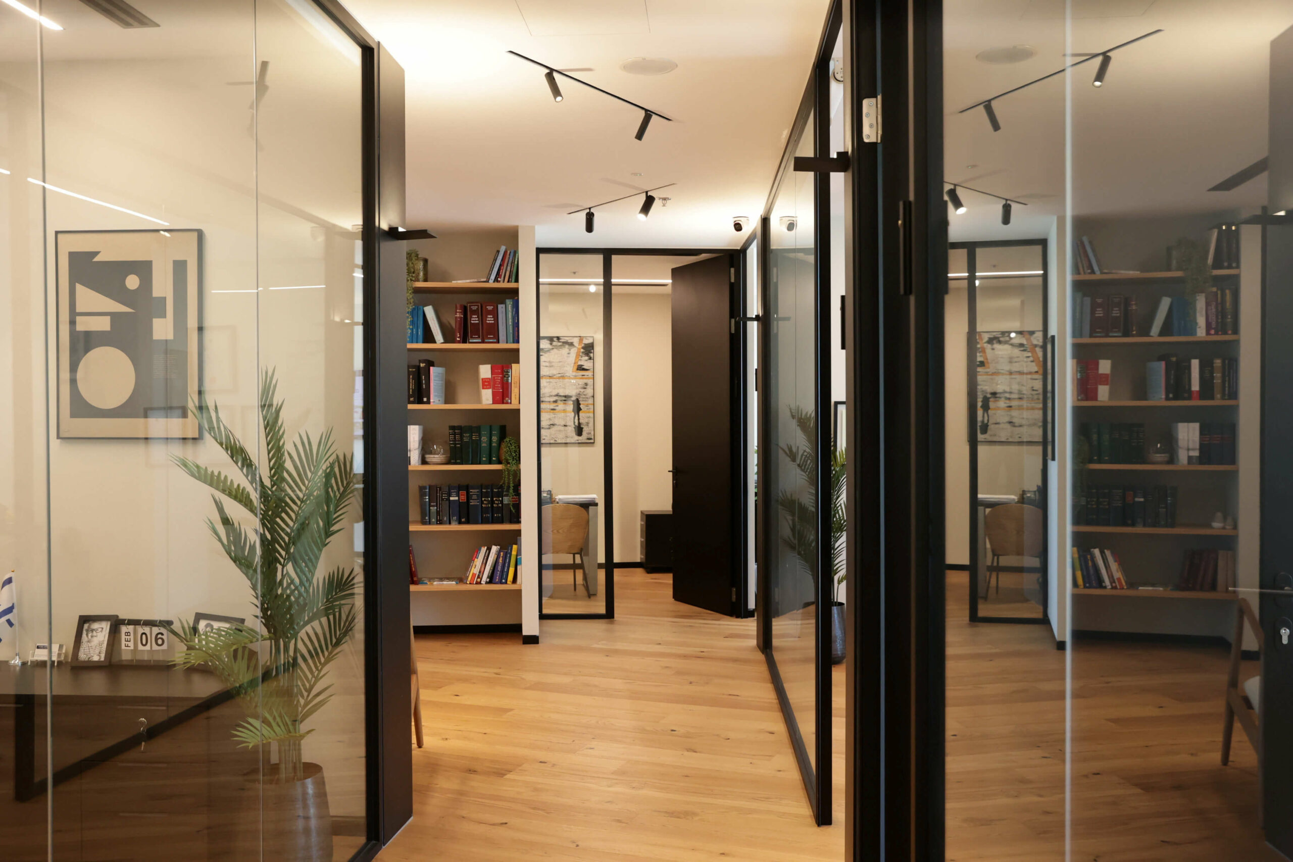 משרד רפאל אלמוג ושות'